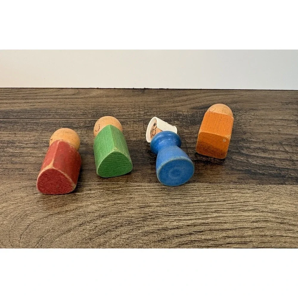 Vtg Playskool Old Woman Who Lived in a Shoe Figure Lot Blue Orange Red Blue